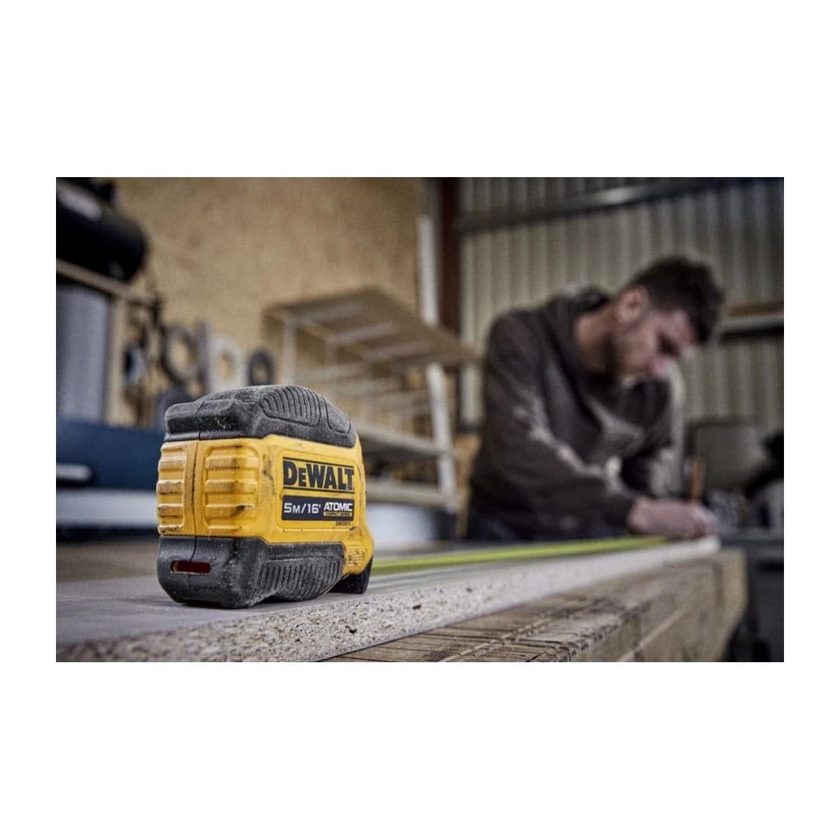 DEWALT ตลับเมตร Atomic 5 เมตร รุ่น DWHT38112-30 สายวัดยืดได้ 3.5 เมตร แล้วไม่หักงอ ขนาดกระทัดรัด พกพาง่ายขึ้น (ดีวอลท์)