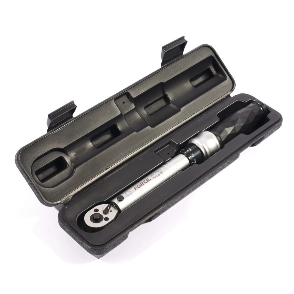 FORCE ประแจปอนด์ชนิดมีเสียง ขนาด 1/4 นิ้ว ยาว 1010 มม. รุ่น 6472030J แรงบิด 6-30 นิวตันเมตร ด้ามดำ มีใบรับรองการตั้งค่ามาในชุด (ฟอร์ซ)