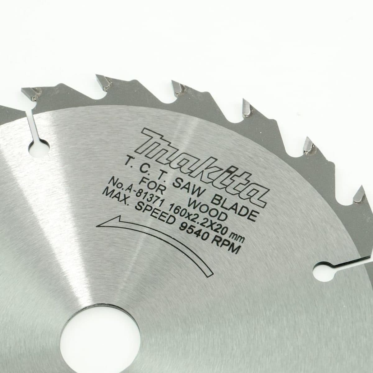 MAKITA ใบเลื่อยวงเดือนคาร์ไบด์สำหรับตัดไม้ 6 นิ้ว 24 ฟัน รุ่น A-81371 เส้นผ่านศูนย์กลาง 160 มม. หนา 2.2 มม. (มากีต้า)