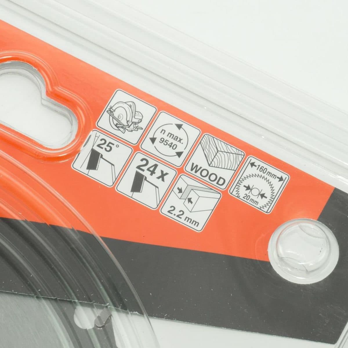 MAKITA ใบเลื่อยวงเดือนคาร์ไบด์สำหรับตัดไม้ 6 นิ้ว 24 ฟัน รุ่น A-81371 เส้นผ่านศูนย์กลาง 160 มม. หนา 2.2 มม. (มากีต้า)