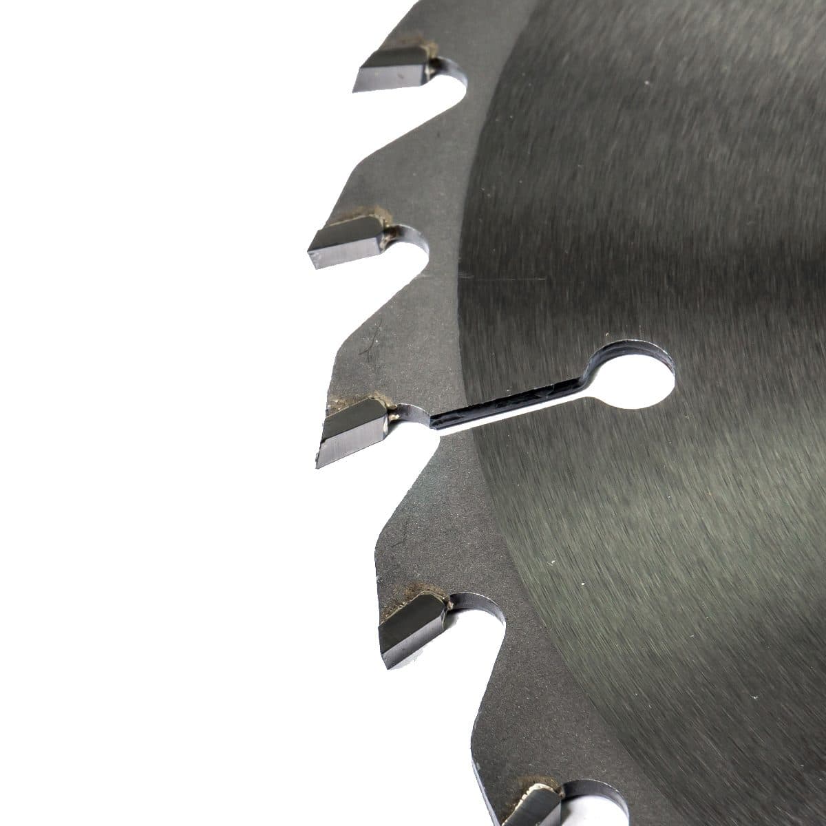 MAKITA ใบเลื่อยวงเดือนคาร์ไบด์สำหรับตัดไม้ 6 นิ้ว 30 ฟัน รุ่น A-81876 เส้นผ่านศูนย์กลาง 160 มม. หนา 2.2 มม. (มากีต้า)