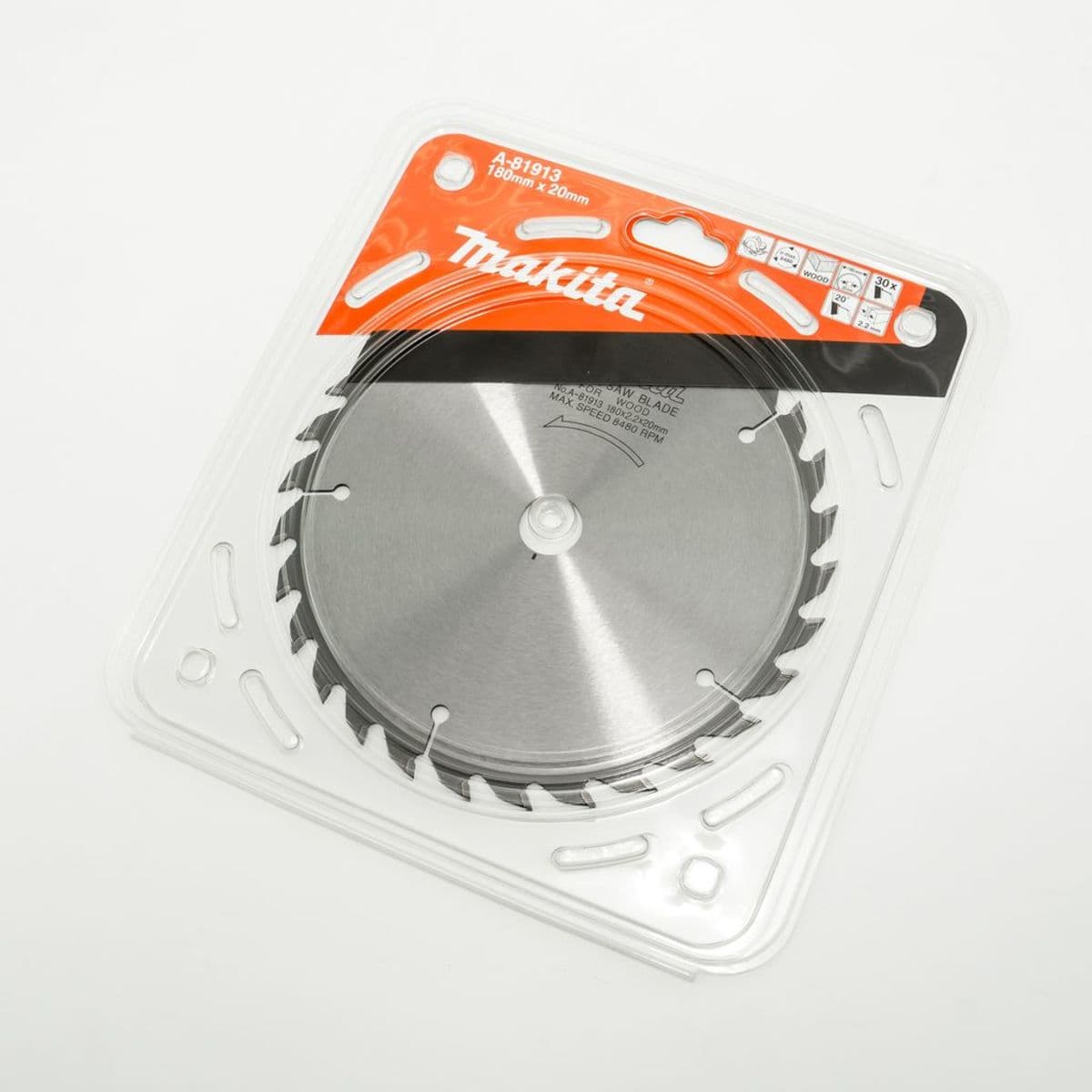 MAKITA ใบเลื่อยวงเดือนคาร์ไบด์สำหรับตัดไม้ 7 นิ้ว 30 ฟัน รุ่น A-81913 เส้นผ่านศูนย์กลาง 180 มม. หนา 2.2 มม. (มากีต้า)