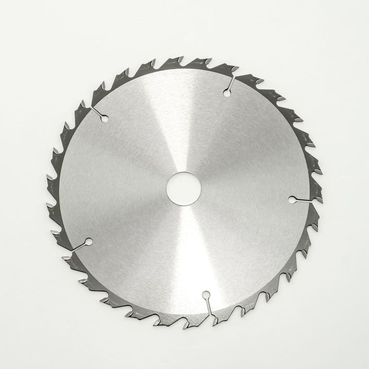 MAKITA ใบเลื่อยวงเดือนคาร์ไบด์สำหรับตัดไม้ 8 นิ้ว 30 ฟัน รุ่น A-81957 เส้นผ่านศูนย์กลาง 203 มม. หนา 2.4 มม. (มากีต้า)