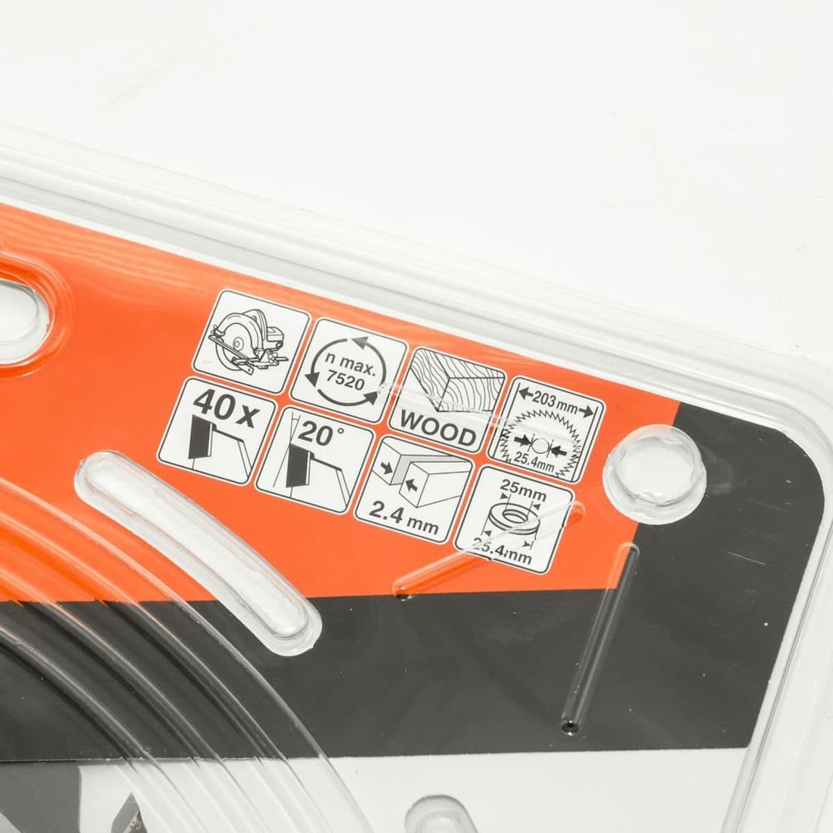 MAKITA ใบเลื่อยวงเดือนคาร์ไบด์สำหรับตัดไม้ 8 นิ้ว 40 ฟัน รุ่น A-81430 เส้นผ่านศูนย์กลาง 203 มม. หนา 2.4 มม. (มากีต้า)