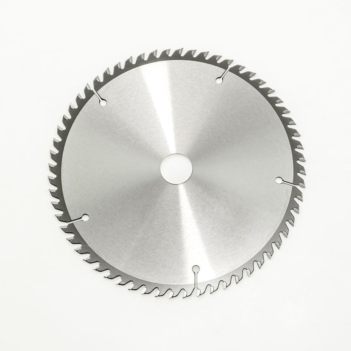 MAKITA ใบเลื่อยวงเดือนคาร์ไบด์สำหรับตัดไม้ 8 นิ้ว 60 ฟัน รุ่น A-82703 เส้นผ่านศูนย์กลาง 203 มม. หนา 2.2 มม. (มากีต้า)