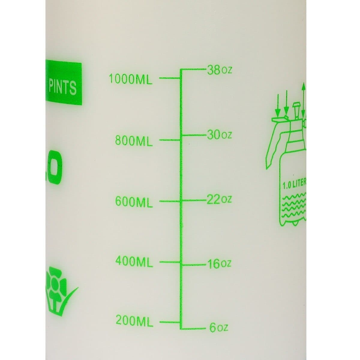 POLO กระบอกฉีดน้ำหัวทองเหลือง ขนาด 1 ลิตร รุ่น PH1.0 หัวฉีดทำมาจากทองเหลือง สามารถปรับได้ เหมาะสำหรับฉีดรดน้ำต้นได้ หรือฉีดพ่นของเหลว (โปโล)