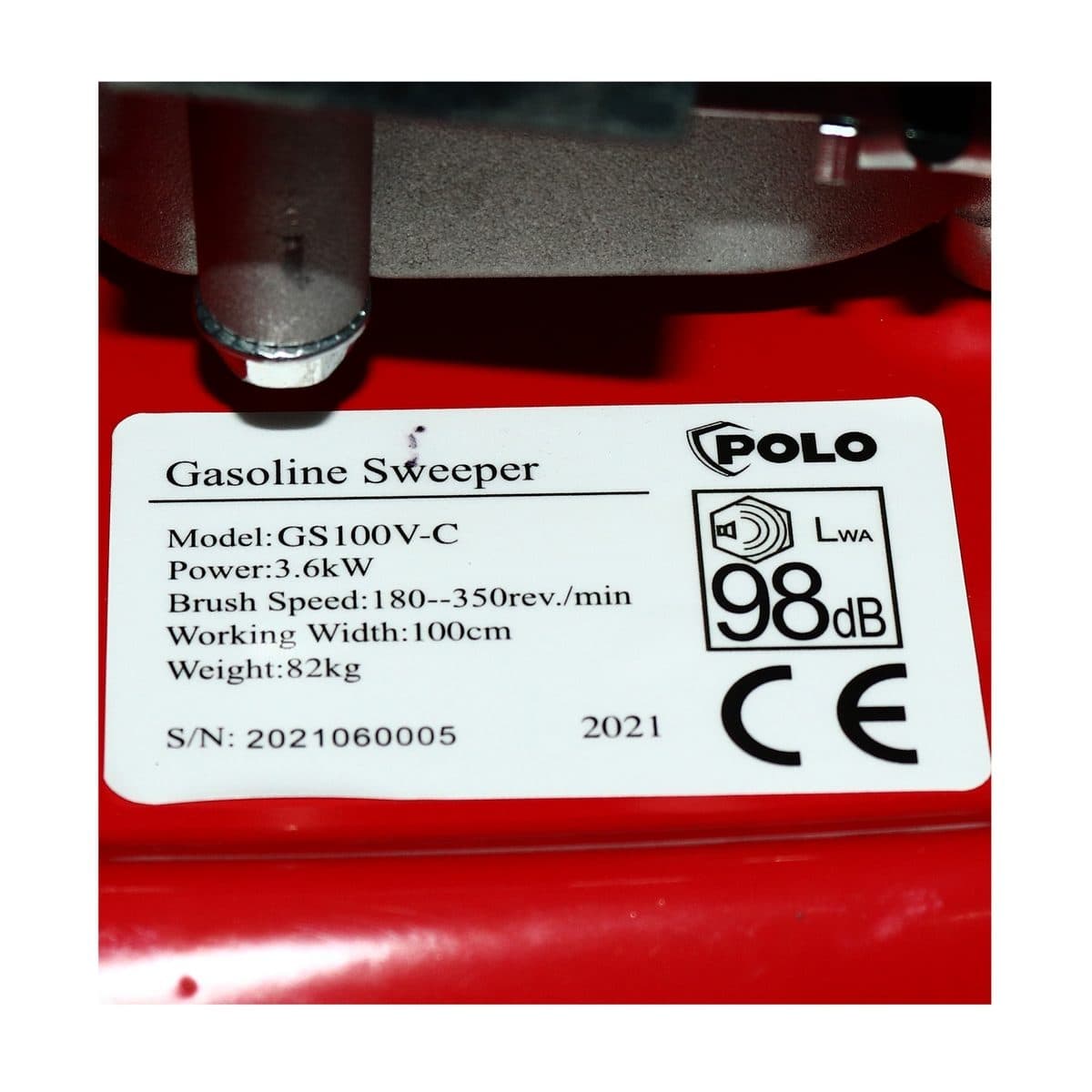 เครื่องกวาดพื้น-เบนซิน 3.6 KW พร้อมที่เก็บฝุ่นขนาด 100 CM