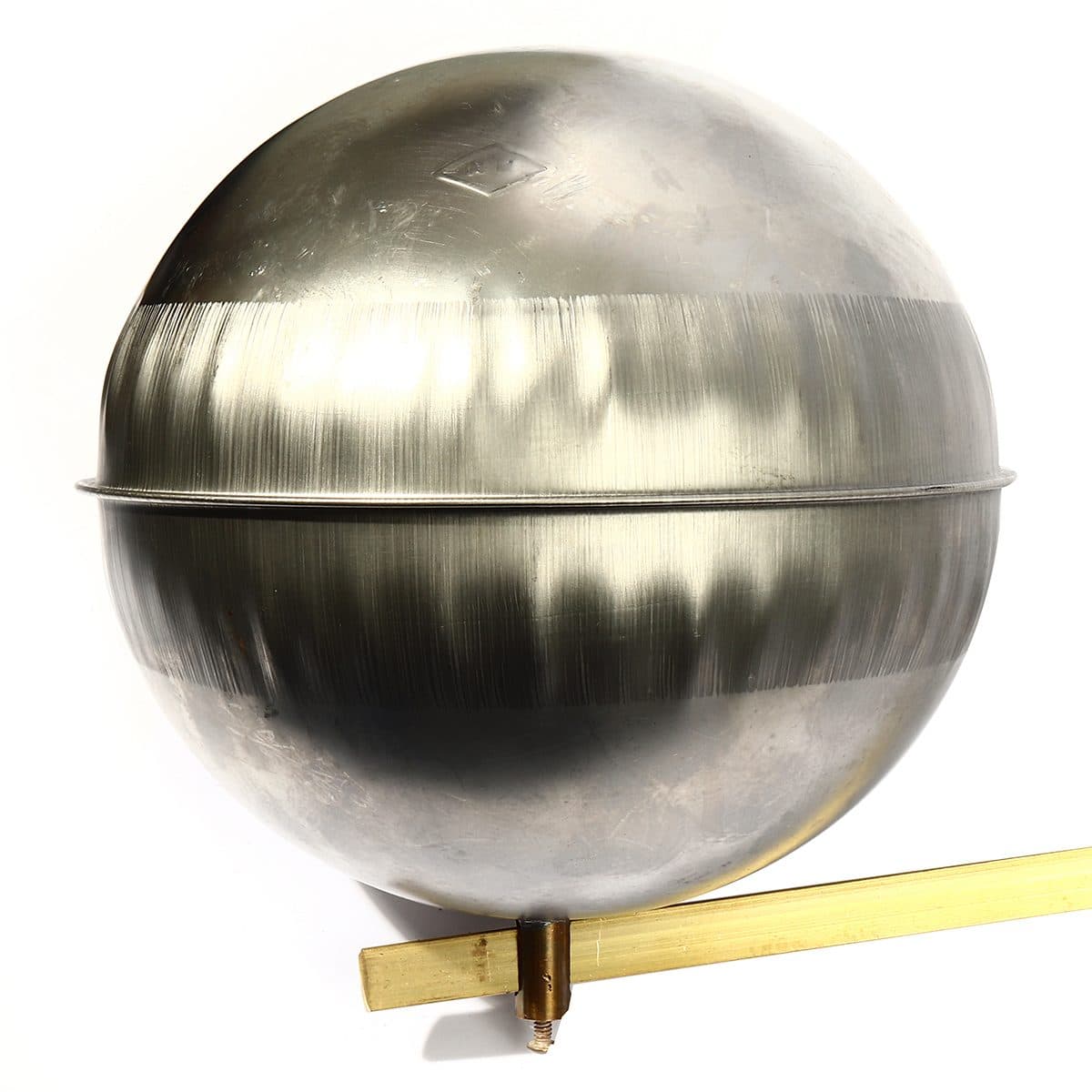 ลูกลอย สแตนเลส แบรนด์ อาร์เอ็ม (RM) ขนาด 1 1/4 นิ้ว ใช้สำหรับติดตั้งกับแท้งค์น้ำ ทำหน้าที่เปิด-ปิดวาล์วน้ำในแท้งค์ ไม่เป็นสนิม ใช้งานได้ยาวน