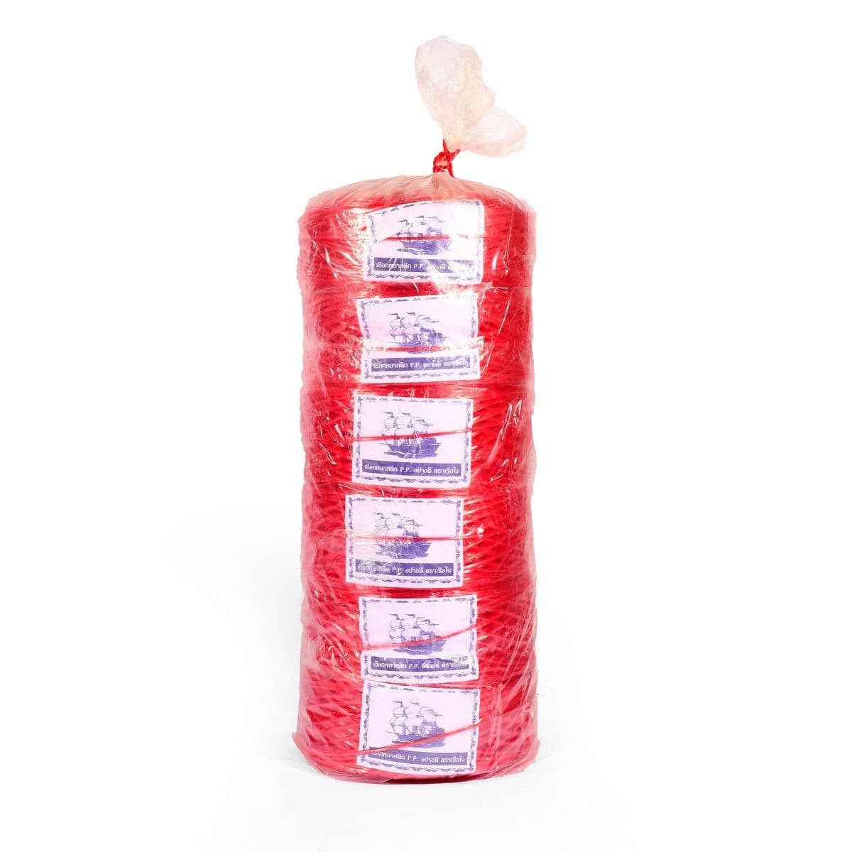 เรือใบ เชือกฟางแบบเส้นลวด สีแดง ใช้มัดปากถุง ปากกระสอบ ที่มีน้ำหนักมาก มีความแข็งแรงสูง (บรรจุ 6 ม้วน/แพ็ค)