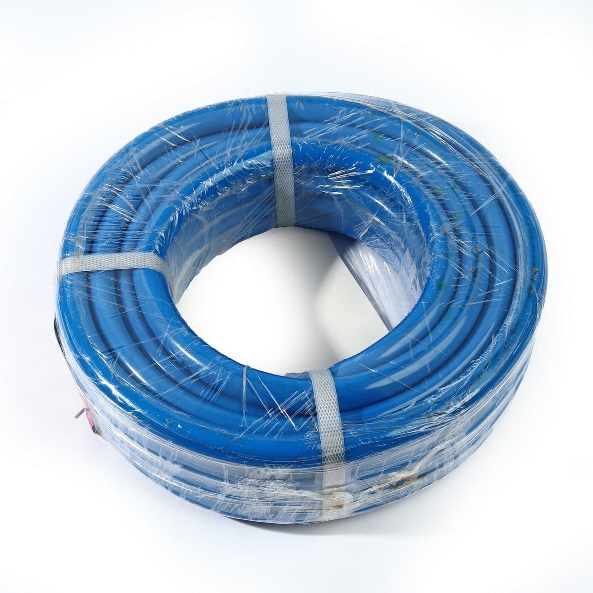 สายยางการ์เด้น งานสวน ซากุระ (SAKURA) ขนาด 5/8 นิ้ว ยาว 10 ม. สาย PVC แบบยางเด้ง ทนแรงดันสูงสุด 9 บาร์ สายไม่แบนแฟบ ผลิตจาก PVC เกรด A กลิ่น