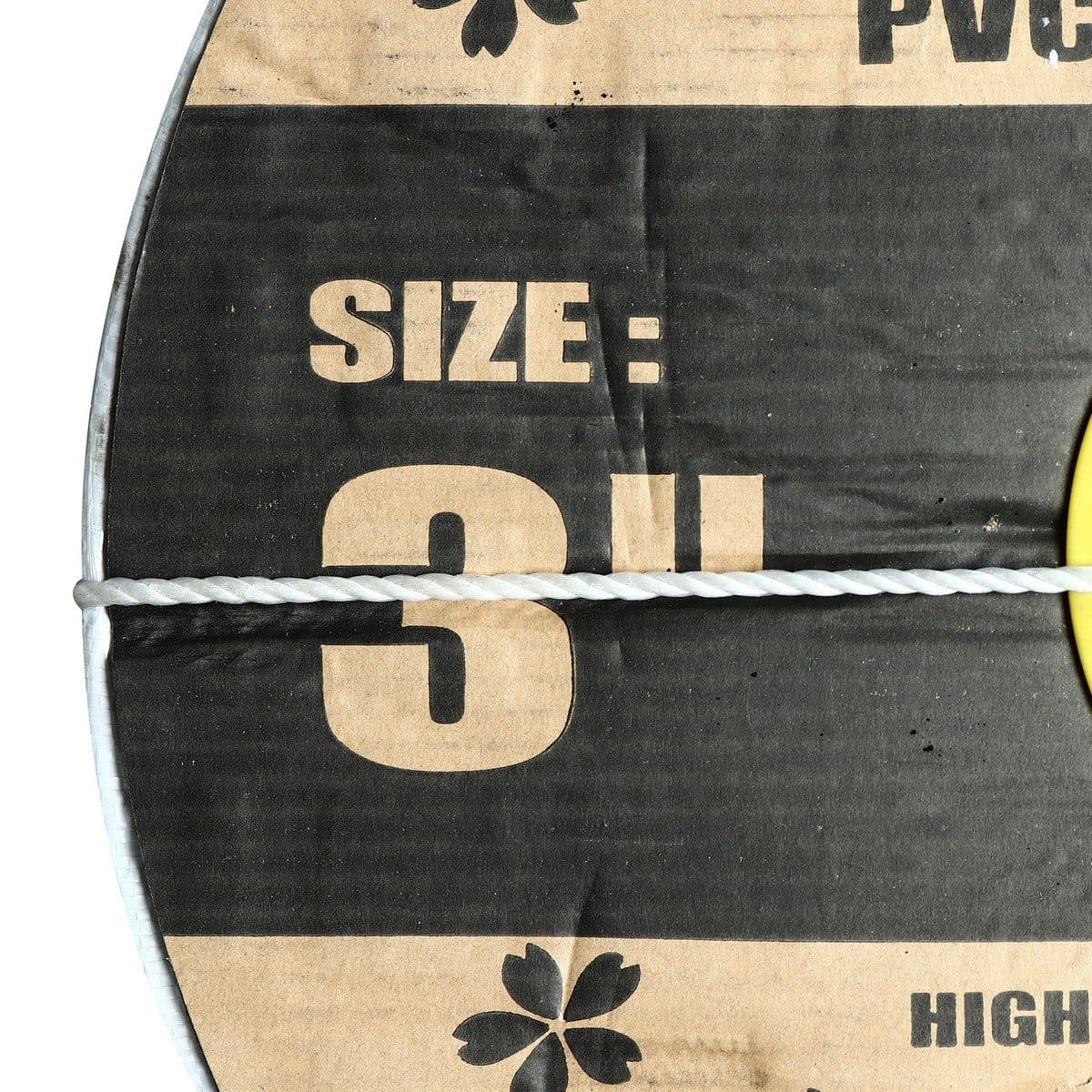 สายส่งน้ำผ้าใบพีวีซี 3"X100ม. Sakura. น้ำหนัก 36 กิโลกรัม แรงดันใช้งาน 4 บาร์ แรงดันระเบิด 12 บาร์ น้ำหนักเบา เคลื่อนย้ายได้ง่าย รองรับแรงดั