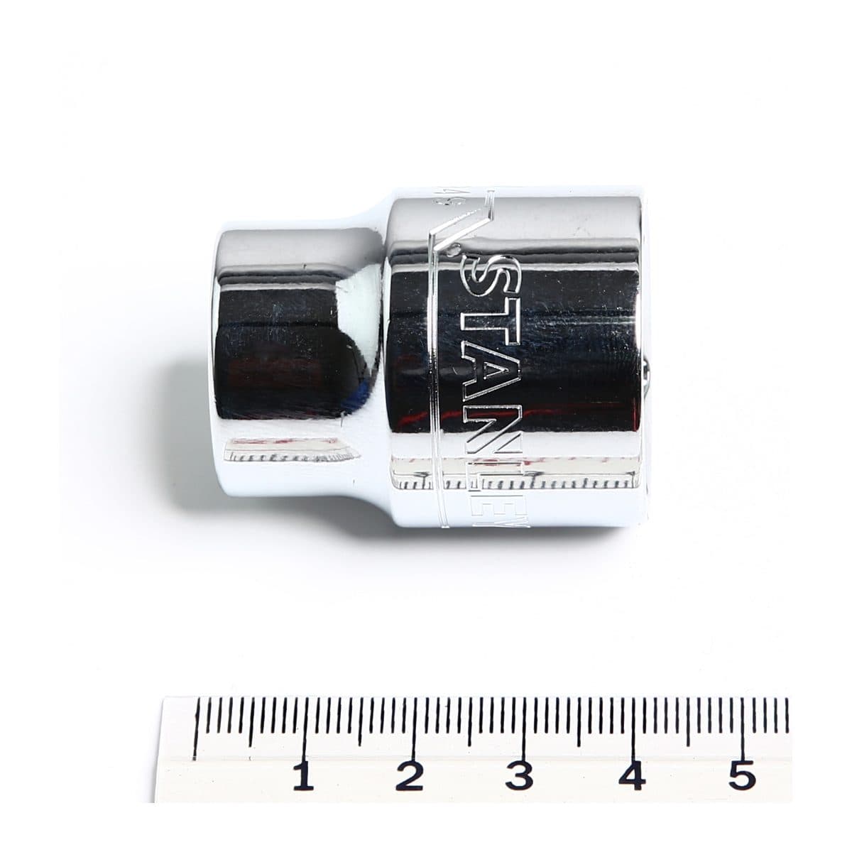 72-949 ลูกบ็อกสั้น 6 เหลี่ยม1/2" เบอร์24