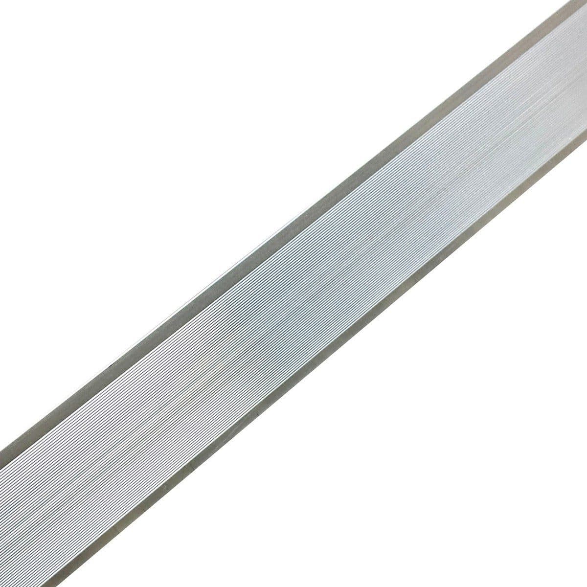 SCALA เกรียงปาดปูน เกรียงฉาบปูน สามเหลี่ยม ขนาด 1.20 เมตร สีเงิน ด้ามโค้ง สำหรับปาดปูนให้เรียบร้อย สวยงาม แข็งแรง (สกาล่า)