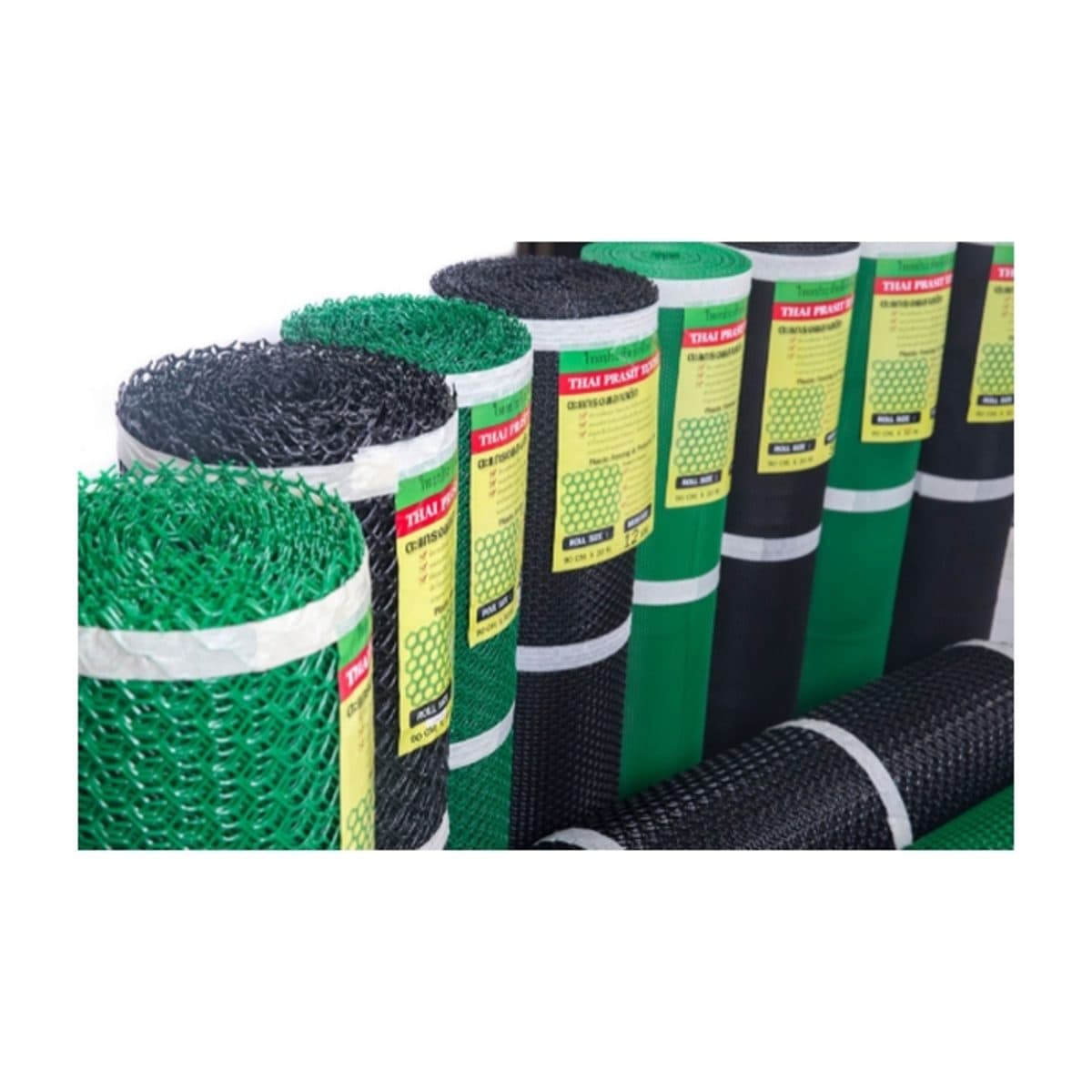 ตาข่ายพลาสติก สีดำ ขนาดตา 7 มม. ขนาด 0.9X30 ม. ชนิด 6 เหลี่ยม ไทยประสิทธิ์เท็กซ์ไทล์